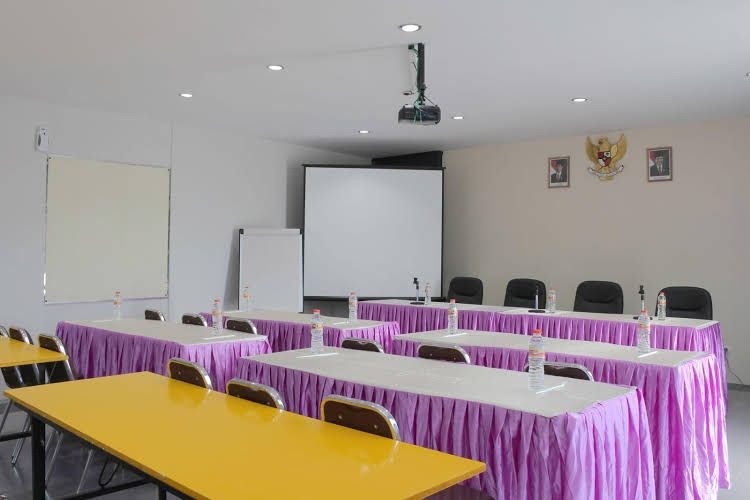 Airy Mataram Airlangga Lombok0