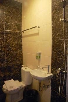 NIDA Rooms Railway Median Kantor Post0