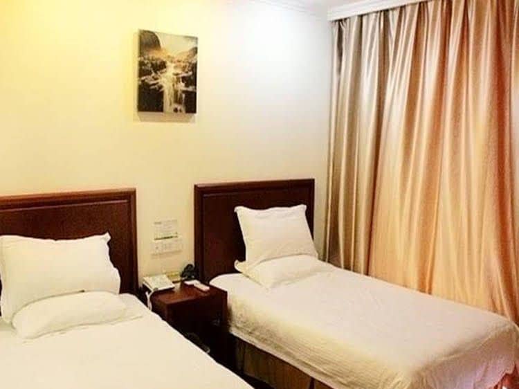 GreenTree Inn ShaoXing Middle ZhongXing Road LuXun Former Residence Shell GreenTree Inn ShaoXing Middle ZhongXing Road LuXun Former Residence Shell