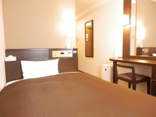 Semi Double Room - Non-Smoking