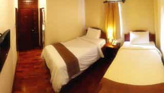 Kham Paine Hotel 2 Kham Paine Hotel 2