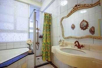 JoJoHouse JoJoHouse