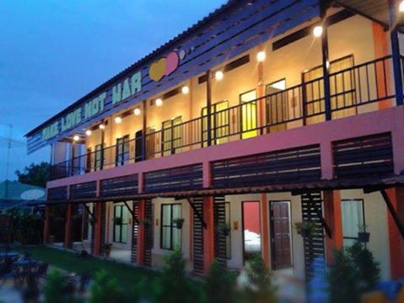 Sawasdee River Kwai Lodge0