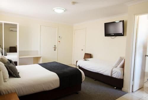 Two-Bedroom Suite with Spa Bath