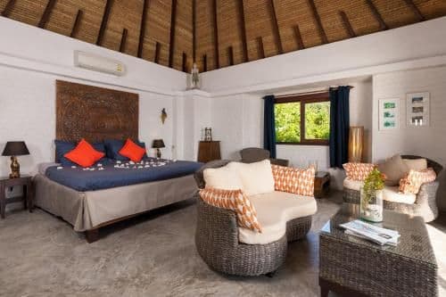 Villa with Private Pool - The Shark bay house
