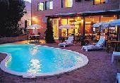 อินเนอร์ ซิตี้ อพาร์ตเมนต์ส (City Stay Apartment Hotel)3