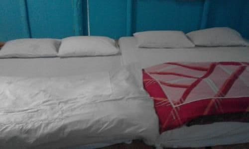 Quadruple Room with Private Bathroom