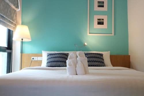Deluxe Double or Twin Room with City View