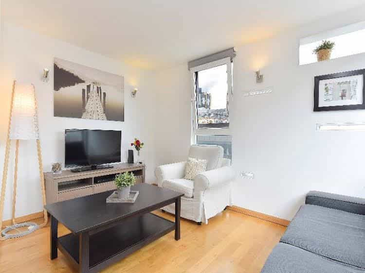 Amber Nike Apartments Amber Nike Apartments
