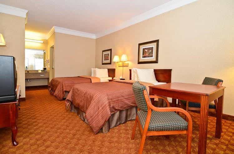 Peach State Inn and Suites