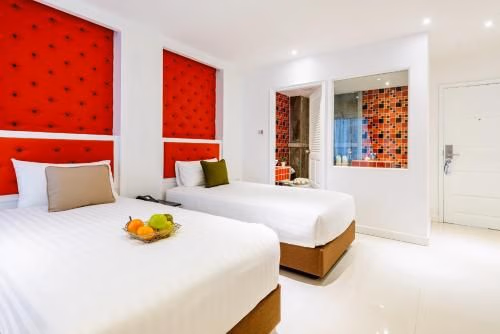 ราฮา โกล์ด เรสซิเด้นท์ ป่าตอง บีช (Raha Gold Residence Patong Beach)0