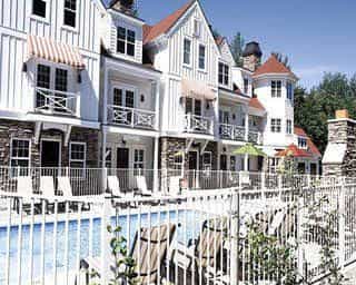 The Beach House at Lake Street