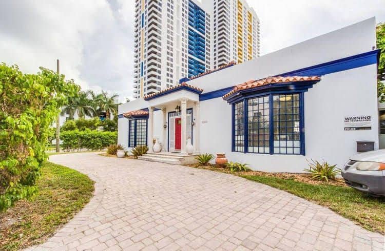 Villa A Diamond in South Beach Villa A Diamond in South Beach