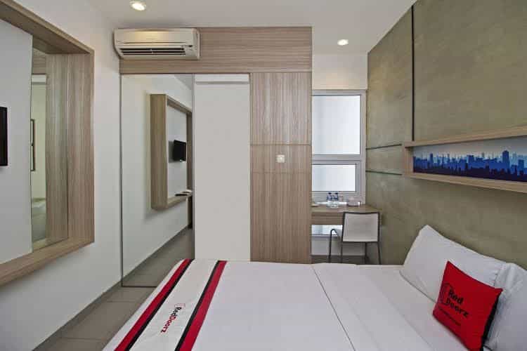 RedDoorz @ Setiabudi Eight RedDoorz @ Setiabudi Eight