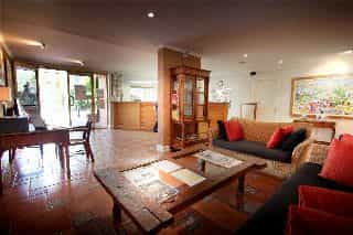Moonlight Bay Suites