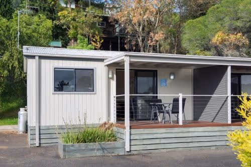 Deluxe Spa Cabin - Sleeps 2