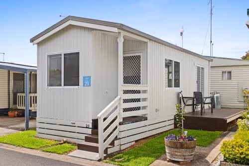 Deluxe 1 Bedroom Cabin