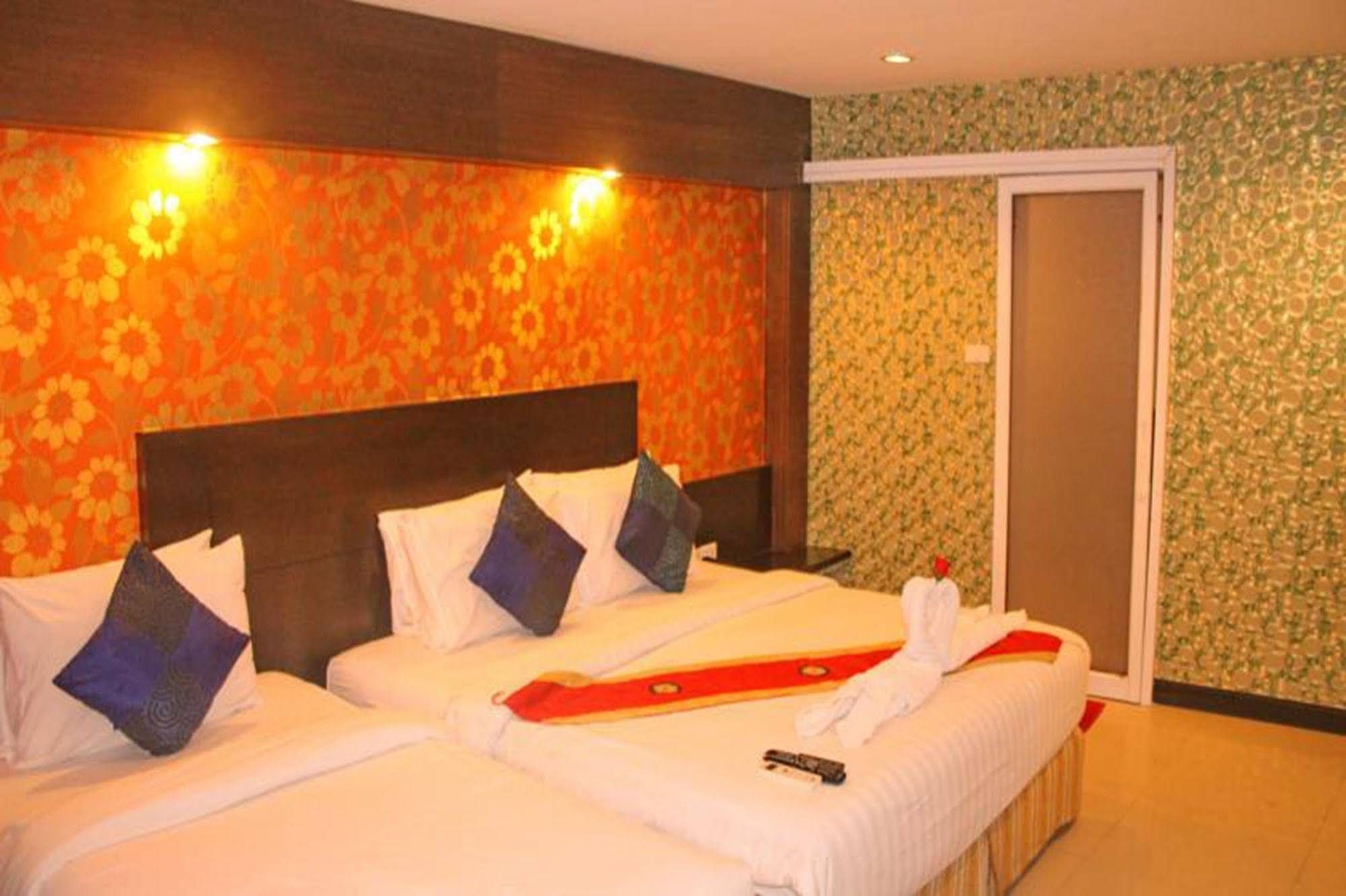 โรงแรมเทซ พาเลซ (Tez Palace)3