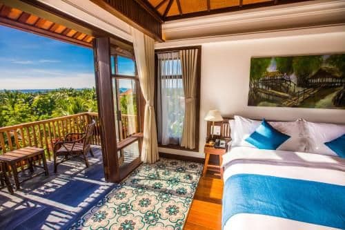 Three-Bedroom Villa with Private Pool - Hilltop