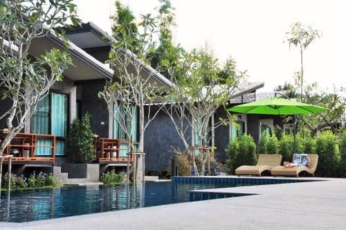Deluxe Double Room with Pool View