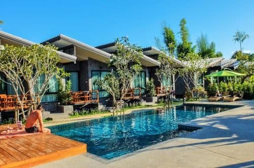 Deluxe Twin Room with Pool View