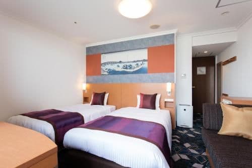 Superior Twin Room with Extra Bed - Non Smoking