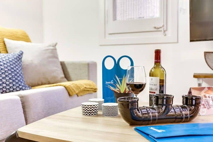 Sweet Inn Apartments Fira Sants Sweet Inn Apartments Fira Sants