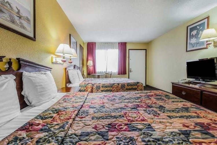 Rodeway Inn Crescent City0