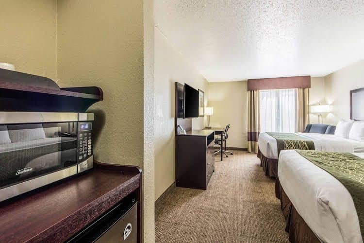 Comfort Inn North Dallas Near the Galleria Comfort Inn North Dallas Near the Galleria