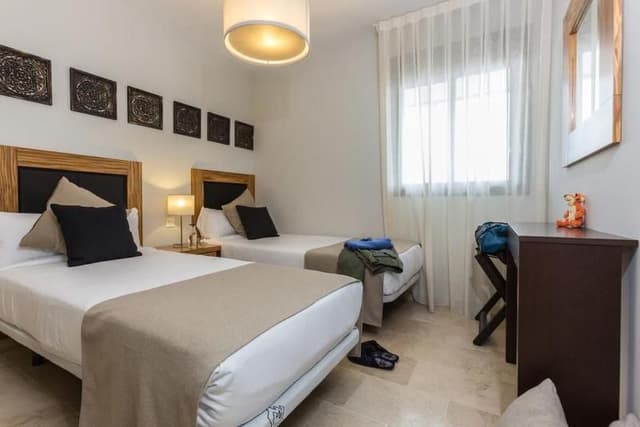 APARTMENT CAPACITY 2