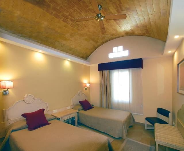 BUNGALOW ONE BEDROOM