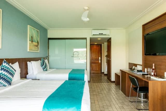 SUITE EXECUTIVE