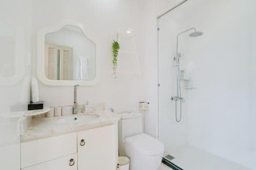 Deluxe Room + Free Laundry