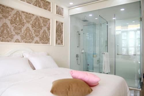 Double Room with Terrace + Free Laundry