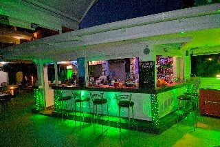 Yiannis Apartments3