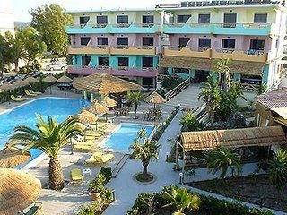 Latino Bay4
