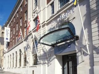 Radisson Blu Leeds City Centre1
