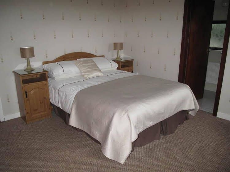 Burren Lodge0