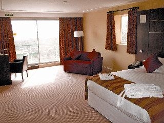 The Bridge House Hotel0