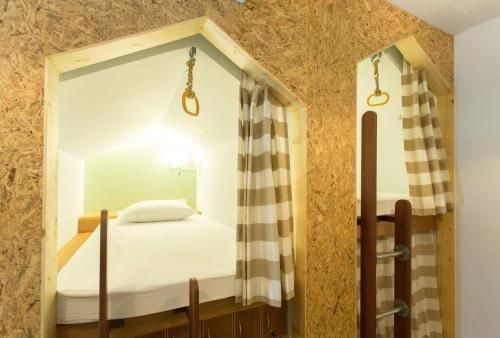 Barn & Bed Hostel1