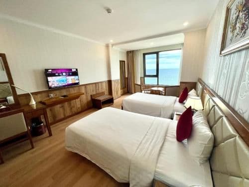 Premier Twin Room with Sea View