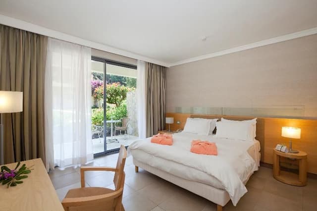 SUITE GARDEN VIEW