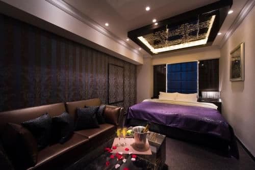 Standard King Room