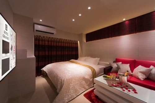 Standard King Room