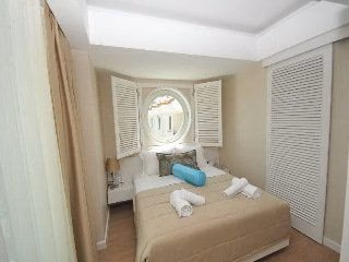Alesta Yacht4