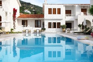 Skopelos Village Hotel Apartments3