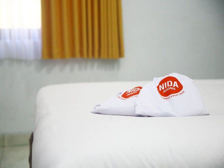 NIDA Rooms Colombo Komplek Karang Marang at UNY NIDA Rooms Colombo Komplek Karang Marang at UNY
