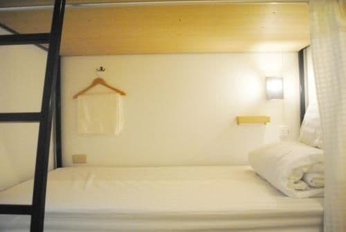 Bunk Bed in Mixed Dormitory Room