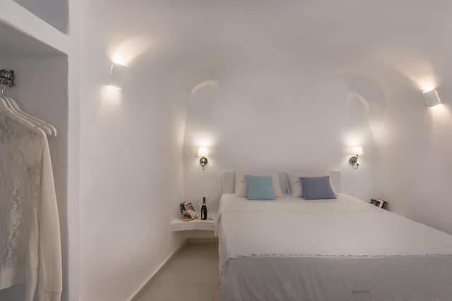 SUITE TWO BEDROOMS