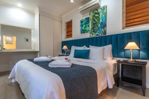 King or Twin Suite with Spa Bath